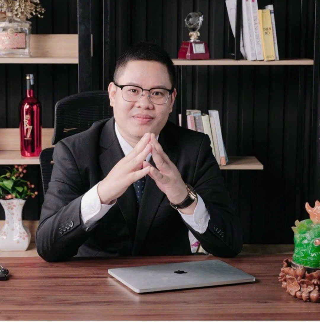 Ông Hoàng Văn Hoàn, Cố vấn cấp cao Hiệp hội VAPEC